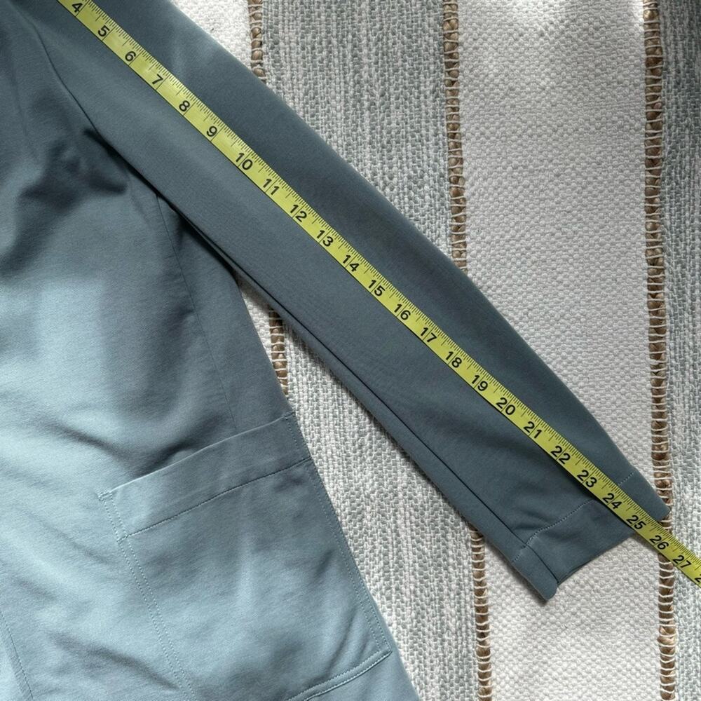 Athleta Eastbound Minimalist Seafoam Sage Green Open Front Blazer Women’s Size 4 - Picture 10 of 13